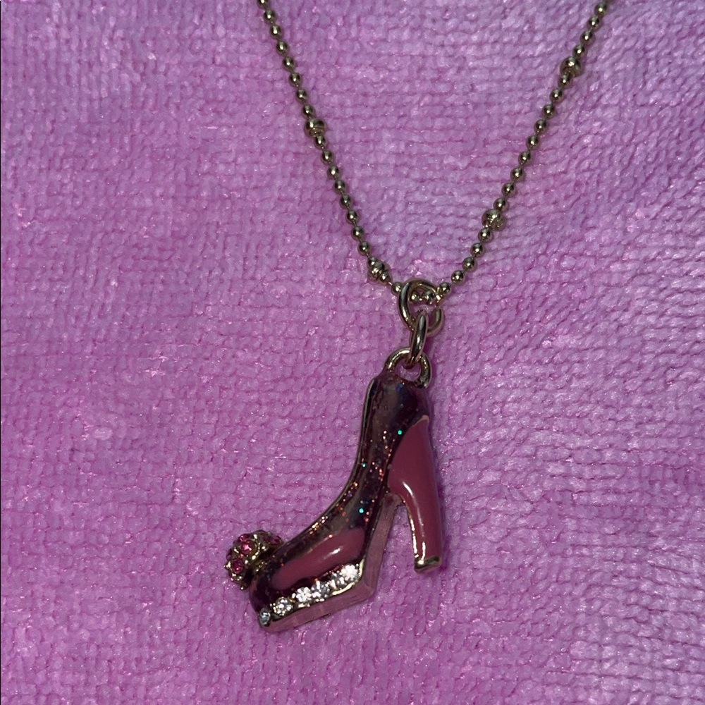 Betsey Johnson Purple High Heels Pendant Antique Gold Tone Necklace BNWT